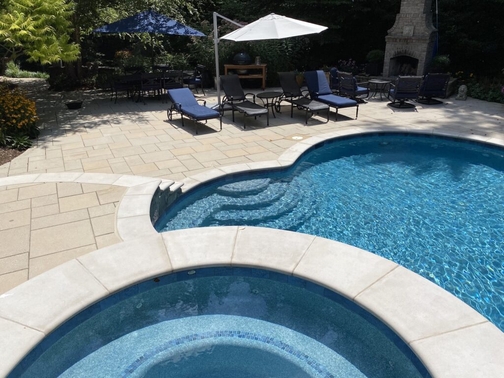 pool cleaning, maintenance and rehab